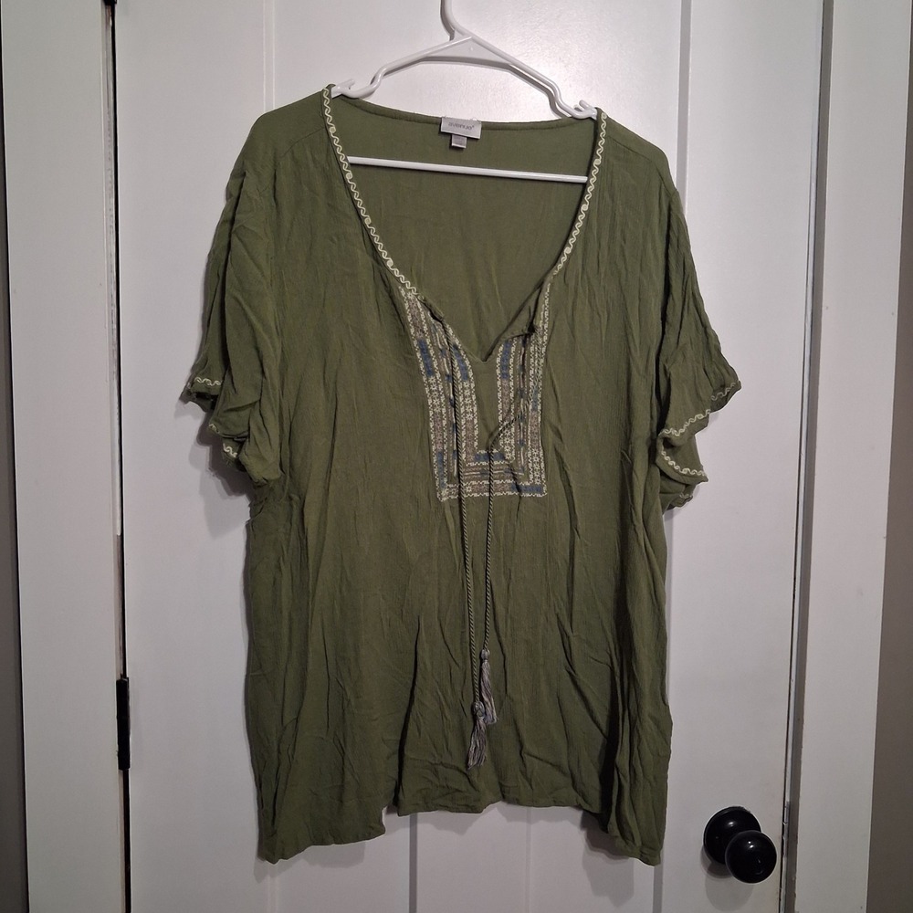 Avenue Blouse Women 26/28 Green Embroidered Boho Peasant Top Short Sleeve Tassel
